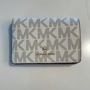 Michael Kors bifold wallet- NWT